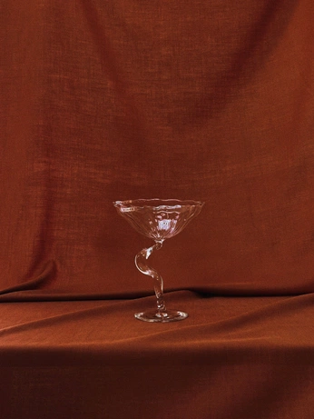 A cover of "BUY" cluster. The owner is nozoblanca. The cluster consists of 3 elements.