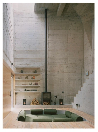 A cover of "Interiors" cluster. The owner is lianev02. The cluster consists of 4 elements.