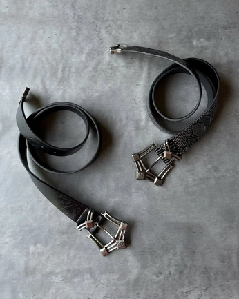 A cover of "belt" cluster. The owner is webcrawler. The cluster consists of 34 elements.