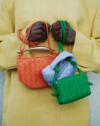 A cover of "Sourci cover pics" cluster. The owner is itsadz. The cluster consists of 2 elements.