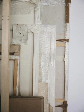 A cover of "art" cluster. The owner is flosswir. The cluster consists of 33 elements.