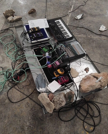 A cover of "future is here" cluster. The owner is ch1p666. The cluster consists of 5 elements.