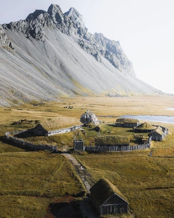 A cover of "Frolk" cluster. The owner is sexymfer. The cluster consists of 25 elements.