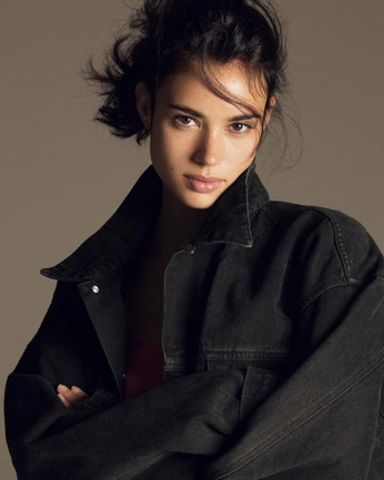 A cover of "女性" cluster. The owner is yuki0902. The cluster consists of 2 elements.