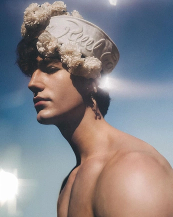 A cover of "Photography" cluster. The owner is bandersnatch. The cluster consists of 3 elements.