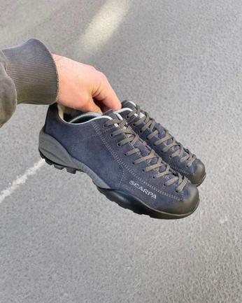 A cover of "Gorpcore" cluster. The owner is kimba. The cluster consists of 47 elements.