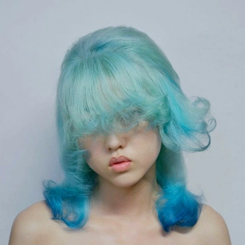 A cover of "Cool hair" cluster. The owner is katylavender. The cluster consists of 3 elements.