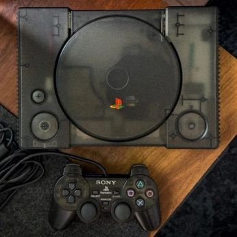 A cover of "🥑" cluster. The owner is c4llmeglo. The cluster consists of 1 element.