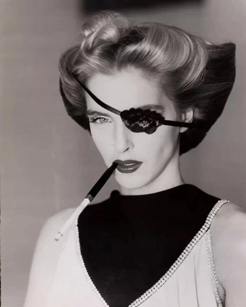 A cover of "1995" cluster. The owner is amandawgs. The cluster consists of 26 elements.