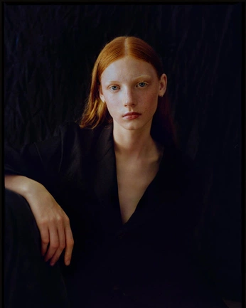 A cover of "colourgrading" cluster. The owner is ameliahawesphoto. The cluster consists of 14 elements.