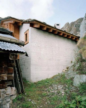 A cover of "swiss architecture" cluster. The owner is khatzdaniel. The cluster consists of 11 elements.