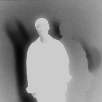 A cover of "Lurker" cluster. The owner is elidaholte. The cluster consists of 7 elements.