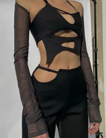 A cover of "Look" cluster. The owner is cameragirlkate. The cluster consists of 2 elements.