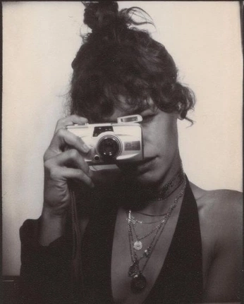 A cover of "Supercut" cluster. The owner is kamielloyd. The cluster consists of 22 elements.