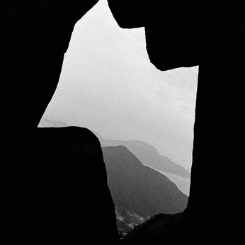 A cover of "forms" cluster. The owner is sashavertigo. The cluster consists of 79 elements.