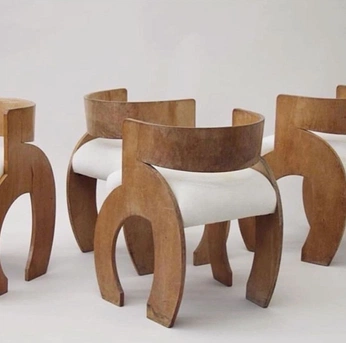 A cover of "Mobilier" cluster. The owner is pierrebresson. The cluster consists of 1 element.