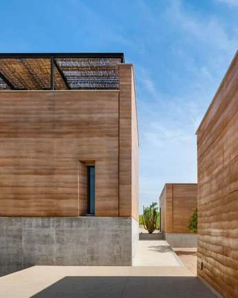 A cover of "hOME+" cluster. The owner is tigertiger. The cluster consists of 1 element.