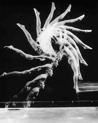 A cover of "animation" cluster. The owner is claygmad. The cluster consists of 12 elements.