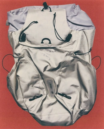 A cover of "Product Shot / Garment" cluster. The owner is kenkenkenken. The cluster consists of 13 elements.