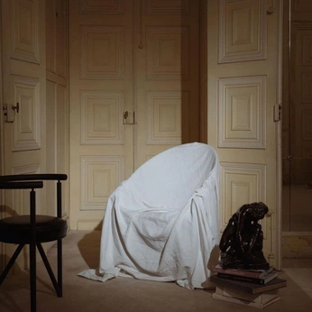 A cover of "Fabric draping" cluster. The owner is mikaylahogg. The cluster consists of 3 elements.