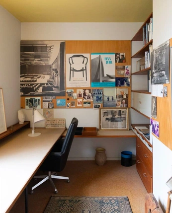 A cover of "Office" cluster. The owner is isodope. The cluster consists of 1 element.