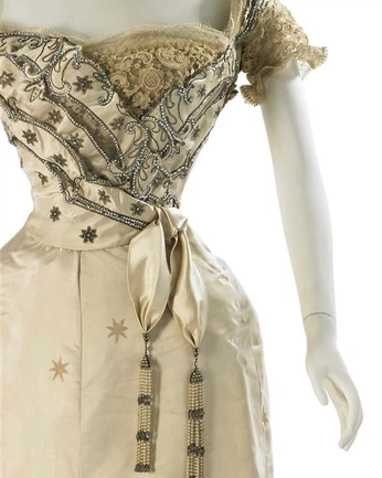 A cover of "Casamento" cluster. The owner is amandawgs. The cluster consists of 12 elements.