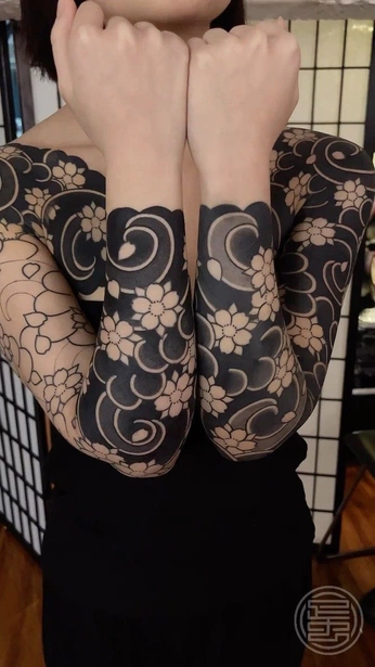 A cover of "traditional Japanese" cluster. The owner is ahhhleennnaaaaah. The cluster consists of 2 elements.