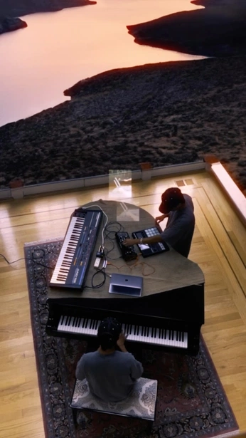 A cover of "Fabio & Niccolò Set" cluster. The owner is fabram26. The cluster consists of 20 elements. 2 create it.