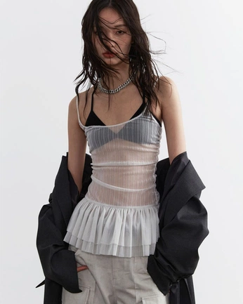 A cover of "Looks" cluster. The owner is borysenkot. The cluster consists of 24 elements.