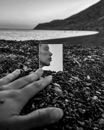 A cover of "Fieldwork" cluster. The owner is giustinaeaston. The cluster consists of 13 elements.