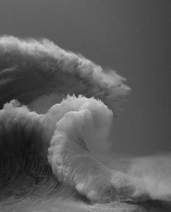 A cover of "Arquetino Heroi" cluster. The owner is gui.teles. The cluster consists of 25 elements.