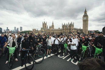 A cover of "ENERGY ATTITUDE" cluster. The owner is namsjjd. The cluster consists of 80 elements.