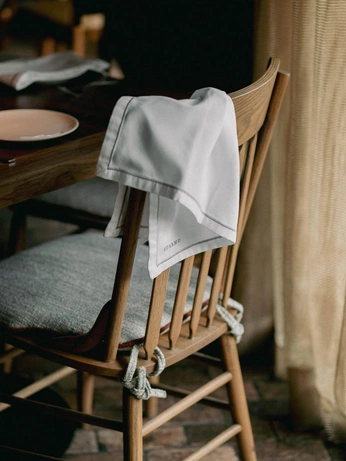 A cover of "mochomos" cluster. The owner is cvsdt. The cluster consists of 344 elements.