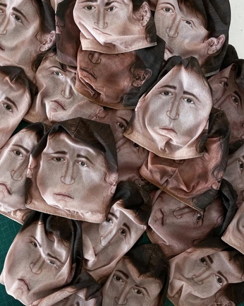 A cover of "Danny Brown" cluster. The owner is remy.bourcois. The cluster consists of 15 elements.