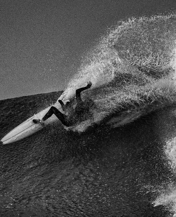 A cover of "surf for mood" cluster. The owner is shawtibaeky. The cluster consists of 1 element.