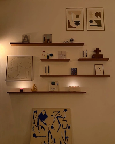 An Instagram carousel post added by stevebucks on Apr 19, 2025. The author is @ldnloft.