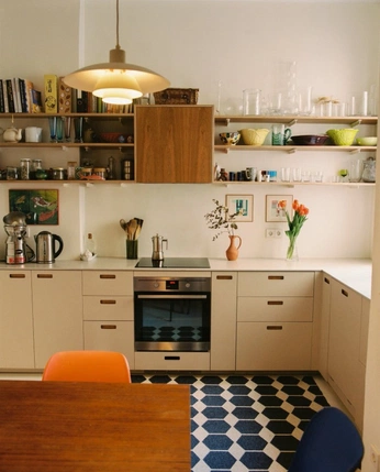 A cover of "cocinilla" cluster. The owner is danielkv. The cluster consists of 36 elements.