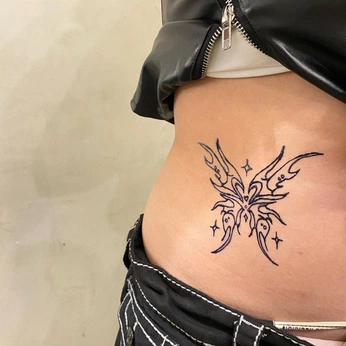 A cover of "Tats for bats" cluster. The owner is whatingodsname. The cluster consists of 30 elements.