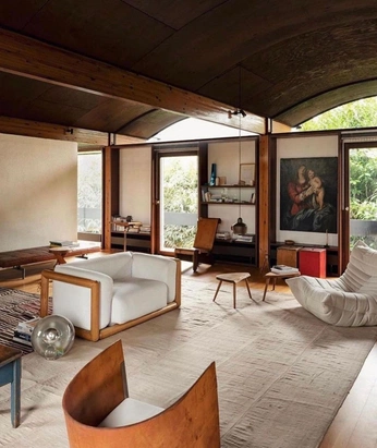 A cover of "Home" cluster. The owner is bellevans. The cluster consists of 3 elements.