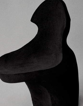 A cover of "Out of the Shadows" cluster. The owner is dddd1111. The cluster consists of 6 elements.