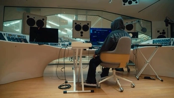 A cover of "PRODUCER BTS 🎤" cluster. The owner is donchevan. The cluster consists of 2 elements.