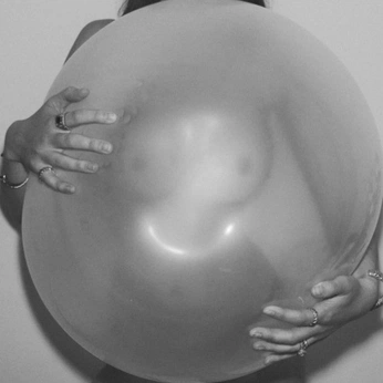 A cover of "PEITOES" cluster. The owner is jhikkk. The cluster consists of 47 elements.