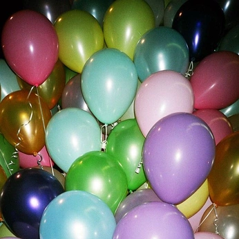 A cover of "COLOURS" cluster. The owner is lostcat. The cluster consists of 62 elements.