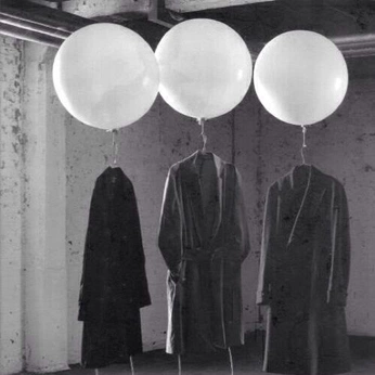 A cover of "Clothes" cluster. The owner is diqsi. The cluster consists of 24 elements.