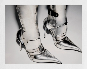 A cover of "Shoes" cluster. The owner is julianvandekamp. The cluster consists of 1 element.