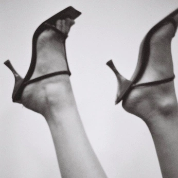 A cover of "Expression" cluster. The owner is katenic11. The cluster consists of 4 elements.