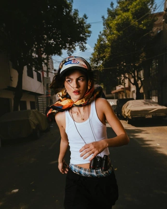 A cover of "Urban Pshoot" cluster. The owner is brokeout. The cluster consists of 11 elements.