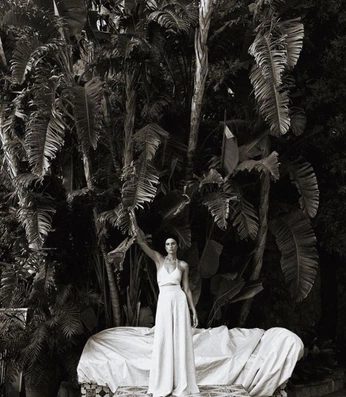 A cover of "June 24" cluster. The owner is oflifeandlust. The cluster consists of 34 elements.