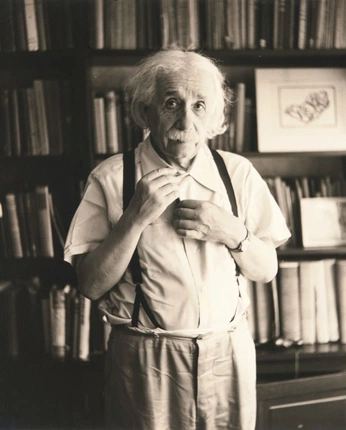 A cover of "White lotus" cluster. The owner is naza. The cluster consists of 4 elements.