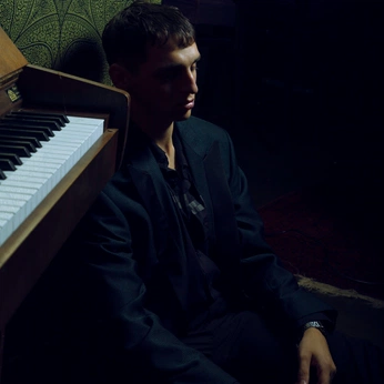 A cover of "My Portfolio" cluster. The owner is armenmn. The cluster description is "Curated work done by me". The cluster consists of 12 elements.